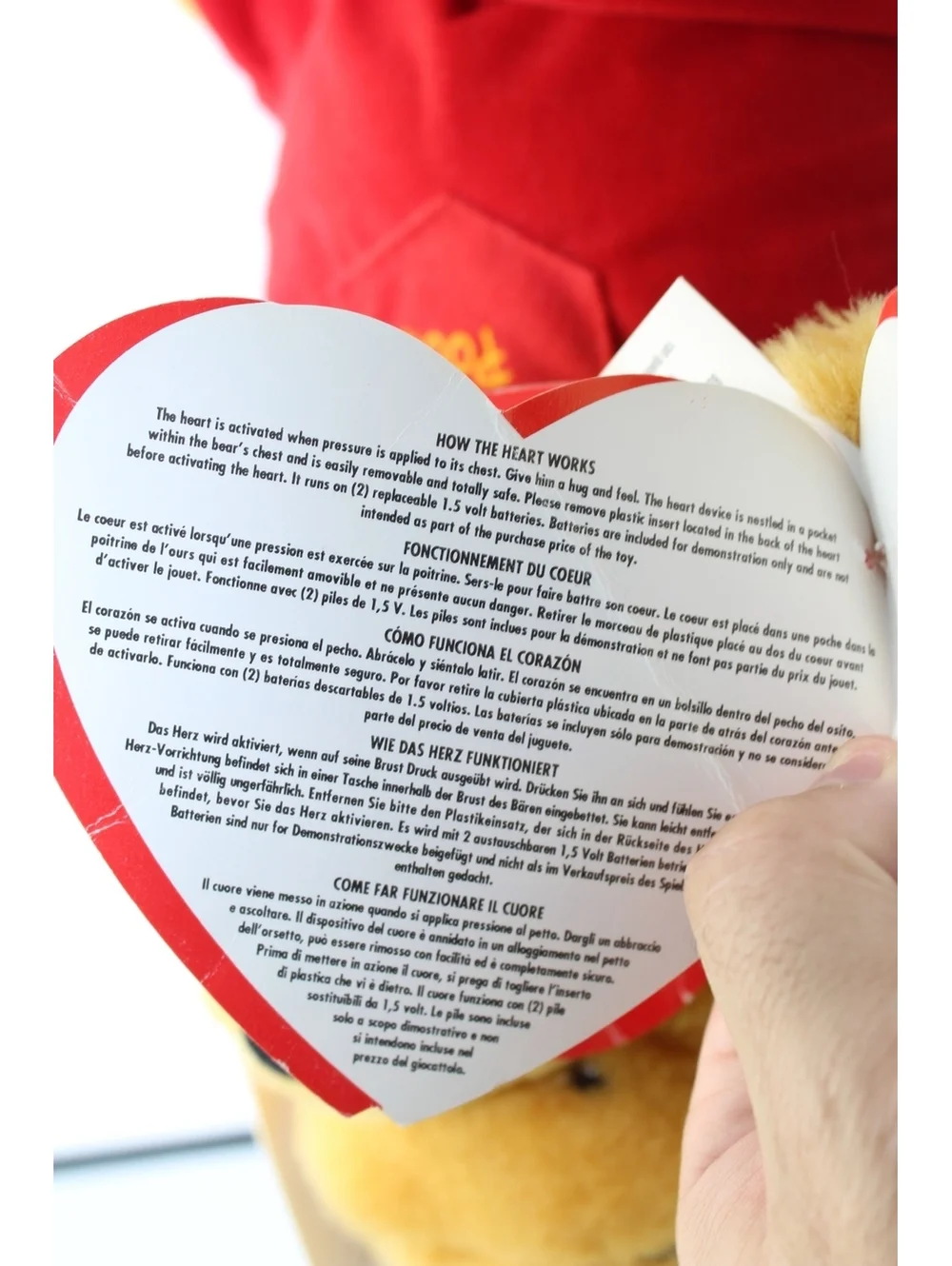 New Vintage Walt Disney Winnie the Pooh Valentine Day Plush Heart Beat Pooh 11